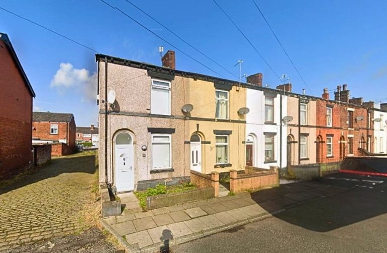 Redcliffe properties to let
